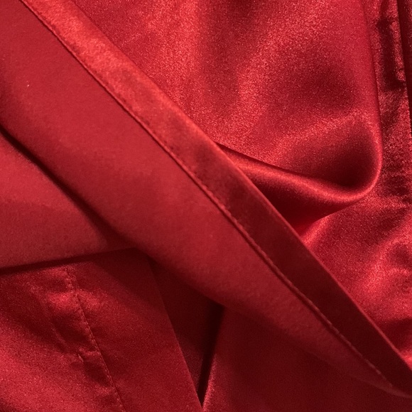 Laura Scott Red Wine Satin Embroidered Detail Blouse Top - Picture 8 of 10